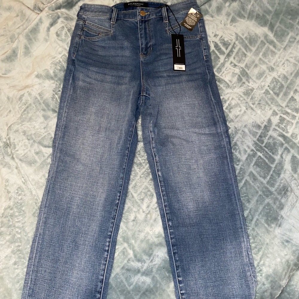 Liverpool Crop Straight Jeans